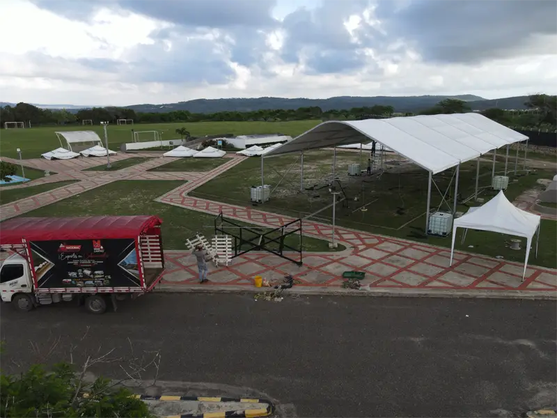 Carpa industrial exterior