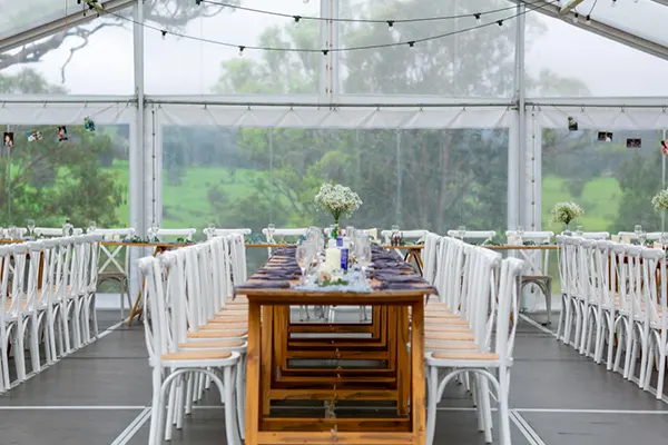 Elegir una carpa transparente boda puede transformar tu celebración en una experiencia mágica, ofreciendo vistas panorámicas del paisaje y un ambiente de elegancia que hará un...